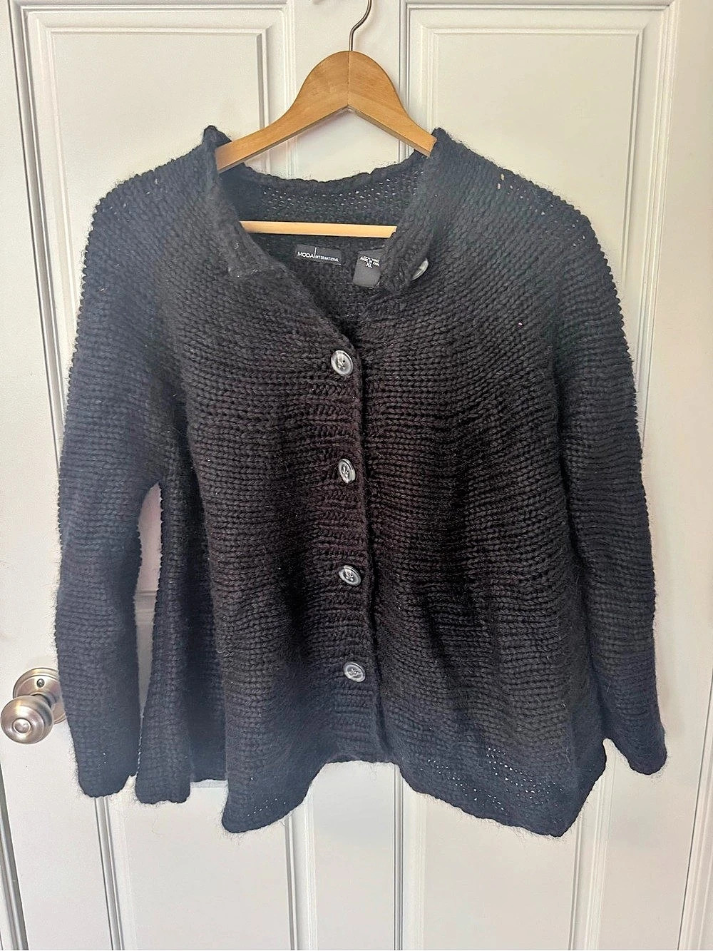 Moda International Black Knit Cardigan Size XL